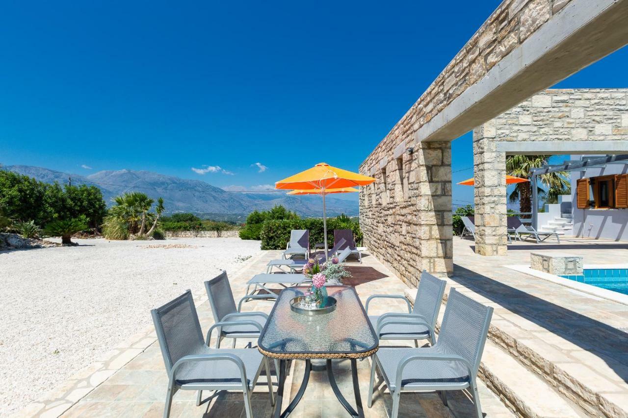 Villa Ypsilon Karotí Exterior foto